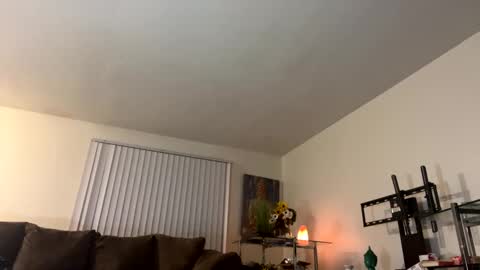 Snapshot of paigethekinkyone chatting on January 4, 2025, 3:40 am PrincessTsVivian online show from January 4, 2025, 3:40 am