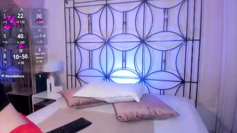 Snapshot of paiigepeach chatting on February 16, 2025, 11:59 am PaIIgePeach online show from February 16, 2025, 11:59 am