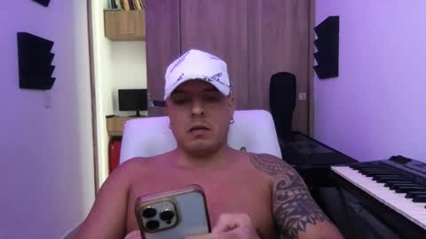 paisaexotico online show from October 6, 2025, 4:59 pm