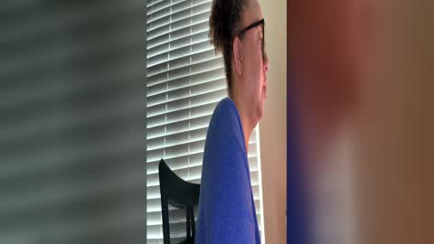 Paislee Haze online show from April 19, 2026, 3:11 pm