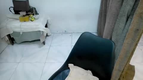 Snapshot of pakarat_karatxcx chatting on September 18, 2025, 3:03 pm pakarat_karatxcx online show from September 18, 2025, 3:03 pm