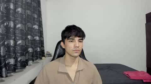 pakun_ online show from January 31, 2025, 1:01 am