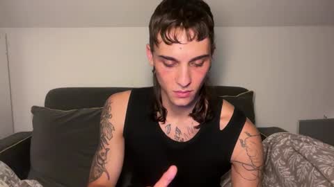 Ayden online show from November 1, 2025, 12:23 am