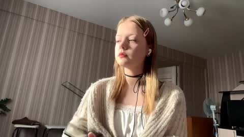 Karina online show from March 27, 2026, 2:17 pm