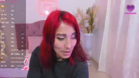 palmerfox_tay online show from October 3, 2025, 5:04 am