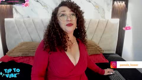 Snapshot of pam_hills chatting on March 2, 2026, 5:42 pm You can call me Mommy Goddess Queen online show from March 2, 2026, 5:42 pm
