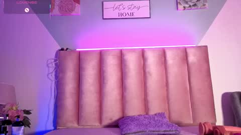 Snapshot of pameela_brown1 chatting on November 13, 2025, 8:30 pm Pamela online show from November 13, 2025, 8:30 pm