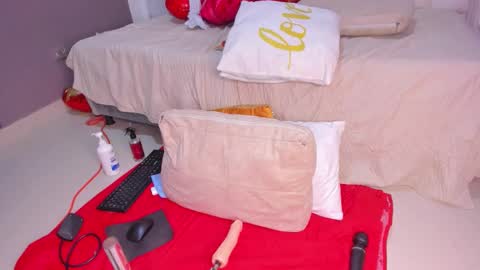 pamela online show from February 16, 2026, 9:22 pm