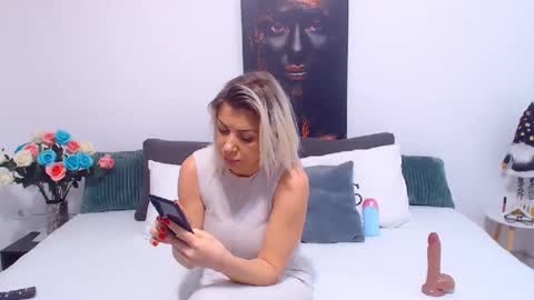 PAMEL ISSY online show from February 11, 2025, 5:16 am