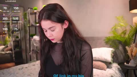 Snapshot of pamelaryant chatting on November 12, 2025, 11:25 pm Diana online show from November 12, 2025, 11:25 pm