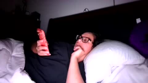 PAMELONAA online show from October 27, 2025, 8:57 pm