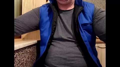 Snapshot of pamid215 chatting on February 9, 2025, 5:11 pm angel hris online show from February 9, 2025, 5:11 pm