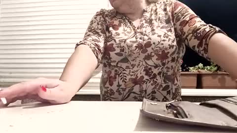 Snapshot of pamid215 chatting on October 26, 2025, 6:25 pm angel hris online show from October 26, 2025, 6:25 pm