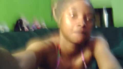 pamlove5 online show from March 18, 2026, 9:34 am