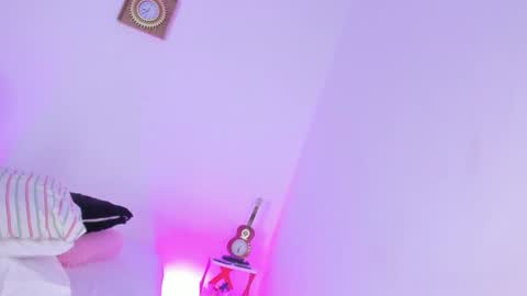 Snapshot of pammela_smith chatting on January 10, 2025, 1:32 am Pammela Smith online show from January 10, 2025, 1:32 am