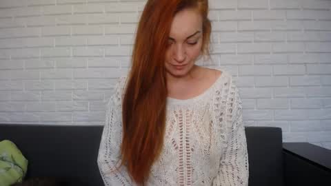 Snapshot of pandora_best chatting on February 7, 2025, 8:01 am Lolo online show from February 7, 2025, 8:01 am