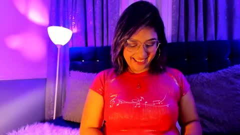 Snapshot of pandoracherry chatting on January 10, 2025, 2:35 am Pandora online show from January 10, 2025, 2:35 am