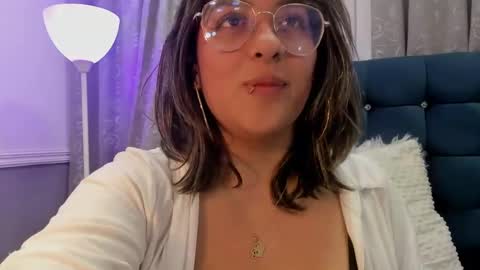 Snapshot of pandoracherry chatting on February 17, 2025, 9:13 am Pandora online show from February 17, 2025, 9:13 am