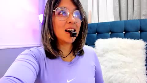 Snapshot of pandoracherry chatting on February 20, 2025, 2:51 am Pandora online show from February 20, 2025, 2:51 am