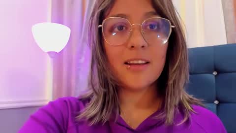 Snapshot of pandoracherry chatting on February 28, 2025, 2:53 pm Pandora online show from February 28, 2025, 2:53 pm