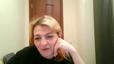 PandoraFourelx online show from February 10, 2026, 2:32 pm