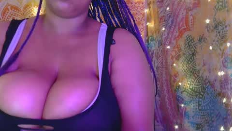 Nia Angels online show from February 24, 2025, 3:42 pm