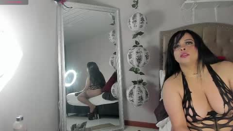 Snapshot of pandorakarl chatting on May 5, 2026, 9:28 am PandoraKarl online show from May 5, 2026, 9:28 am