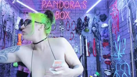 PandoraNez online show from February 10, 2025, 5:03 am