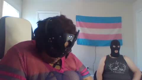 Snapshot of panmeow1995 chatting on April 11, 2026, 6:01 pm Puppyslut online show from April 11, 2026, 6:01 pm