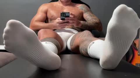 Oleg online show from April 18, 2026, 5:55 am