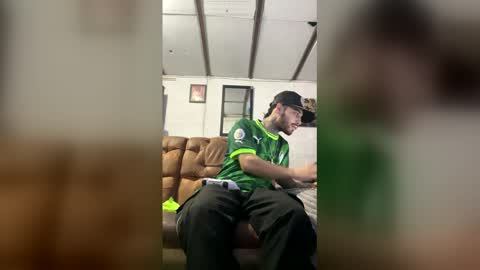 panthers_room online show from February 20, 2026, 4:42 am