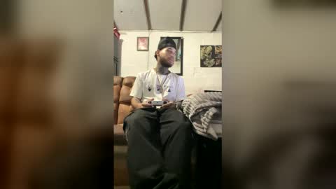 panthers_room online show from April 14, 2026, 11:22 pm