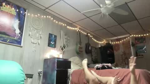 Pantiesofthefae online show from November 17, 2025, 1:17 pm