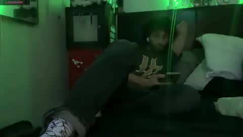 PantsLessTraveler online show from November 20, 2025, 8:58 am