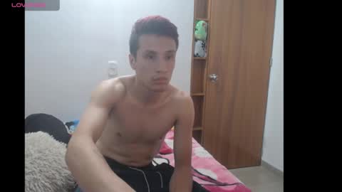 Snapshot of paola_alexander chatting on January 28, 2025, 6:16 am paola y alexander online show from January 28, 2025, 6:16 am