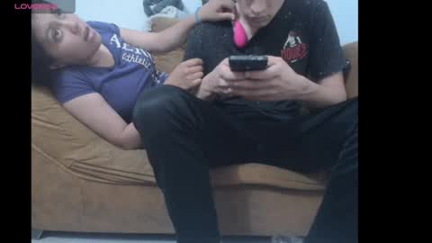 Snapshot of paola_alexander chatting on March 7, 2025, 5:29 am paola y alexander online show from March 7, 2025, 5:29 am