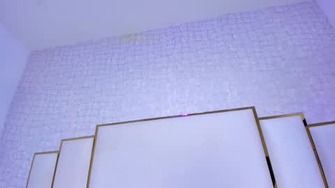 Paola  online show from January 11, 2026, 11:37 am