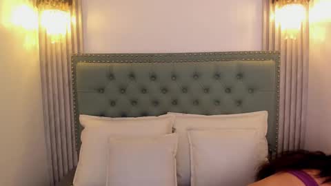    online show from March 10, 2025, 11:32 am