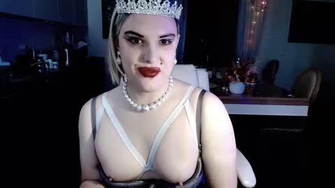 Sarina Williams online show from October 21, 2025, 9:32 am