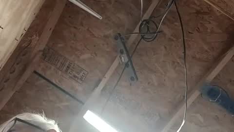 Snapshot of papajb70 chatting on February 24, 2025, 3:55 am papajb70 online show from February 24, 2025, 3:55 am