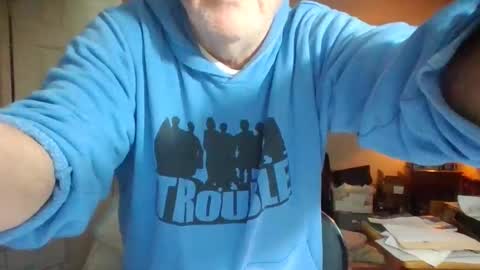 papi__chulo__501 online show from November 25, 2025, 2:55 am