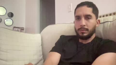 papicubano_guapo23cm online show from April 19, 2026, 5:51 am