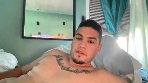 Snapshot of papiinyc21 chatting on October 6, 2025, 7:00 pm PapiiNyc21 online show from October 6, 2025, 7:00 pm