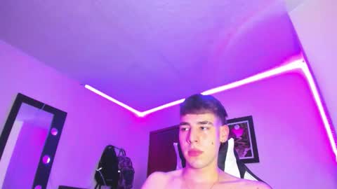 Snapshot of papinoha chatting on December 16, 2025, 1:43 am Noha online show from December 16, 2025, 1:43 am