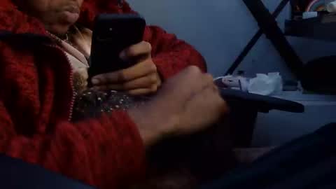 Snapshot of papixfade chatting on November 30, 2025, 4:33 pm papixfade online show from November 30, 2025, 4:33 pm