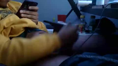 Snapshot of papixfade chatting on December 14, 2025, 11:09 pm papixfade online show from December 14, 2025, 11:09 pm