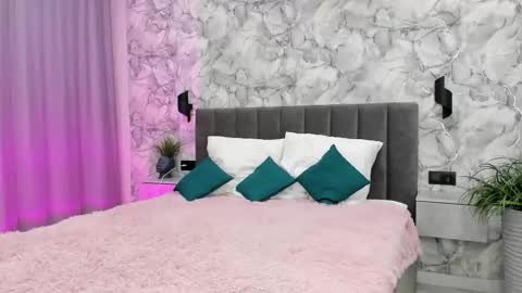 Melena online show from November 1, 2025, 8:27 am