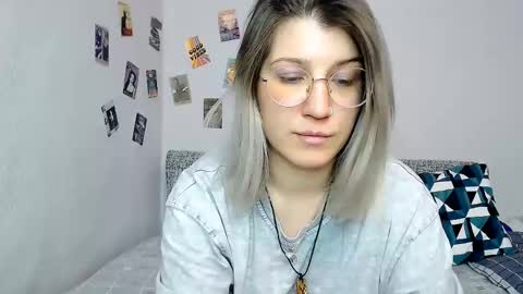 Snapshot of paradisexparadisex chatting on January 19, 2025, 2:47 am paradisexparadisex online show from January 19, 2025, 2:47 am