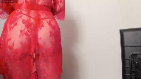 pareja_veda online show from September 20, 2025, 11:44 am