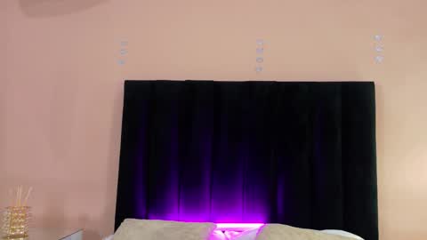 Snapshot of pariis_blakee chatting on March 4, 2026, 1:28 pm Paris online show from March 4, 2026, 1:28 pm